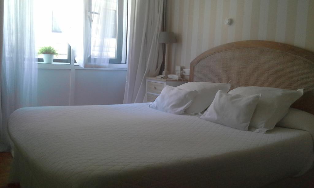Hotel Central By Myhousespain Gijón Cameră foto